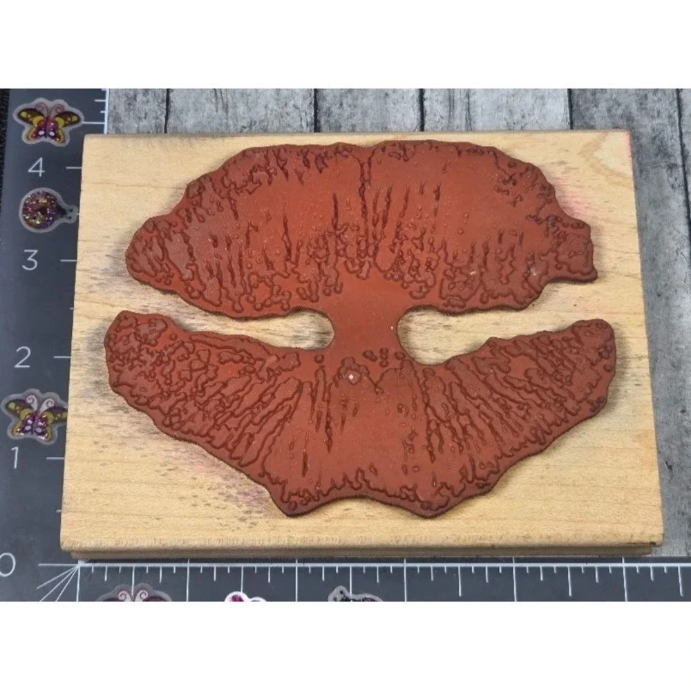 JudiKins Lips Kiss Print 5X4 Rubber Stamp Wood #G5